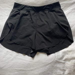 Lululemon Find Your Pace - High-Rise Lined Short 3”